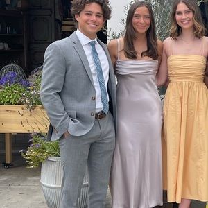 Zara lavender midi dress